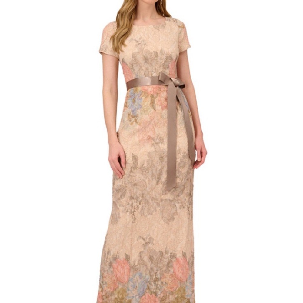 Dress - Picture 10 of 10